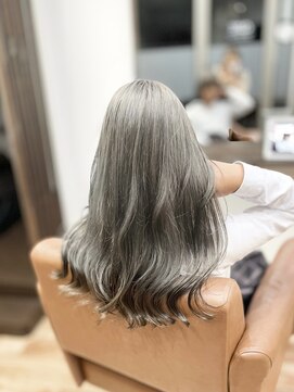 トータルビューティーオアシス(total baeuty OASIS) グレーシルバー