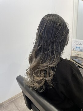 イルミ(iLUMi) iLUMi  ×　グラデーションカラー