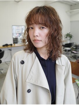 フィル(fil) ミディアムパーマ