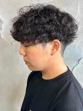 ニアウ 伊勢崎連取店(Niau) 波巻きスパイラルパーマツイストスパイラルパーマシャドウパーマ