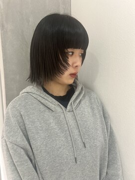 ヨーク(YOKE) YOKE レイヤーボブワイドバング顔周りレイヤー