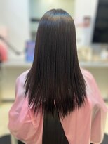 プルブ&nbsp;ストレートヘア