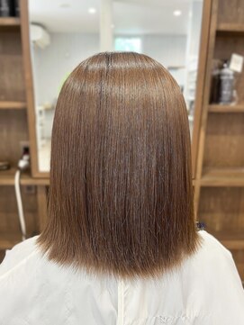 シュカブラ スパングル(Skovla Spangle) 最高級縮毛矯正