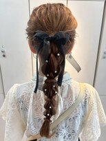 スタイル 横浜(STYLE)&nbsp;結婚式お呼ばれツインシニヨン編み／ヘアセット/リボン/アレンジ