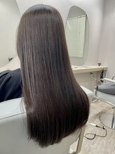 自然で柔らか◎“まっすぐすぎない“仕上がりの髪質改善縮毛矯正♪[髪質改善/縮毛矯正/インナーカラー]