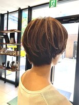 リーナ ビューティガーデン(LiNA BeautyGarden)&nbsp;丸みマッシュ×白髪ぼかしハイライト