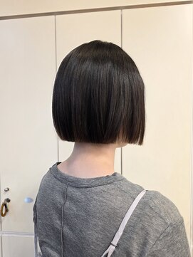 プランタンアヴェダ(printemps AVEDA) 首元すっきり大人ミニボブ
