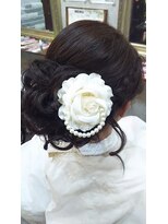 レヴィーマム(Revie mum)&nbsp;結婚式・2次会・イベントヘアセット