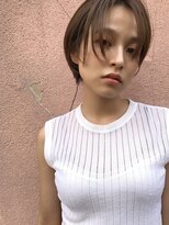 ウクラ バイ レシッド 池袋(uchla by rcid) 池袋美容室　ストレートヘアのハンサムショート女子