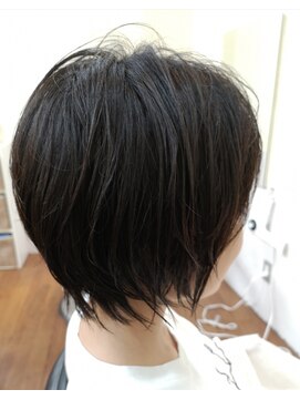 サンクスヘアー(Thanks hair) [サンクスヘアー]　ウルフカット