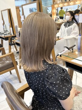 ペイジバイネオリーブ 吉祥寺店(Paige by Neolive) 大人ガーリー/チョコレート/モード/プリカール/吉祥寺R13