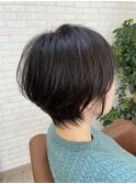 前上がりショートボブ
