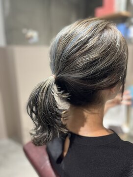 シアート(SHEART) ハイライト　ネイビーカラー