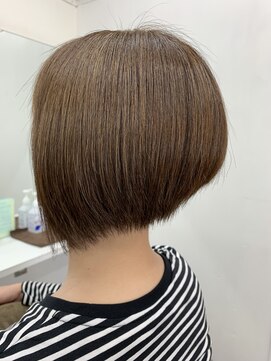 ヘアーアンドスパ ベアーズ 2 前下がりボブ