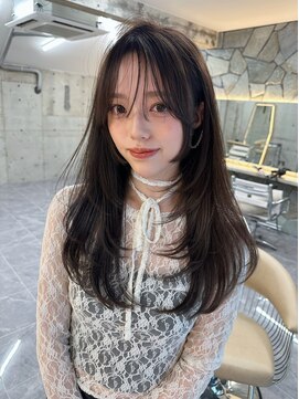 サイン 渋谷(SIGN) 韓国ヘアーハッシュカットレイヤーカットグレージュブリーチ無し