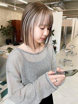 ノエ(noe) イメチェン/ホワイトブロンド/外ハネボブ/美髪/栄/矢場町5