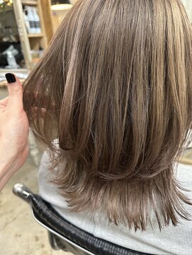 ウィークエンド(WEEKEND) ミルクティーグレージュ