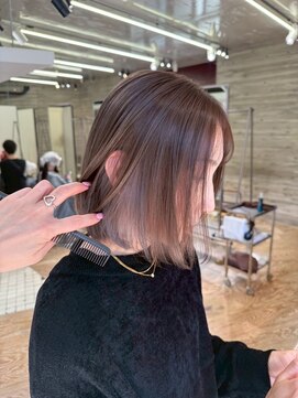 ヲタク(wotaku.) ミルクティーグレージュくすみベージュ透明感カラーミニボブ艶髪