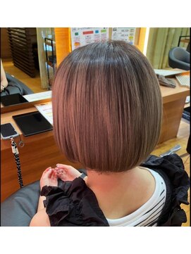 イデア みらい平店(idea) シルキーハイトーンボブ