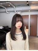 顔まわりレイヤーカット