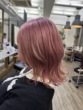 ムラ修正で整える淡ピンクカラー