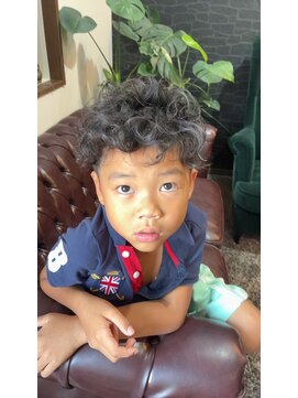 スペインカールキッズパーマ