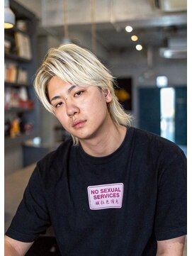 ハングアウト(Hangout) アップバングウルフ