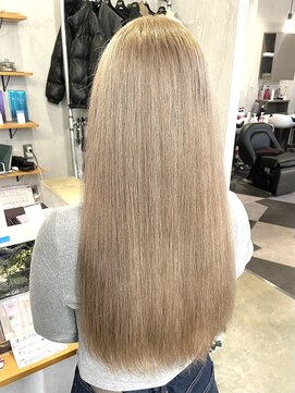 シェル 津山の手店(shel) 10代20代ブリーチありミルクテーベージュハイトーン