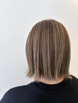 ジジバイモップス(jiji byMOPS)&nbsp;少し軽めのコントラストボブ