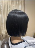 【地毛風カラー×タイトボブ】洗練された切りっぱなしボブ
