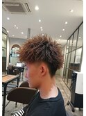 刈り上げセンターパート/波巻きツイストスパイラル/水戸