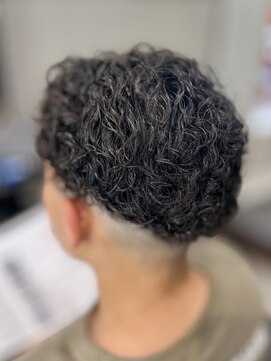 ヘアーサロンエー 美容師研究所(Hair Salon A 美容師研究所) ツイストスパイラル