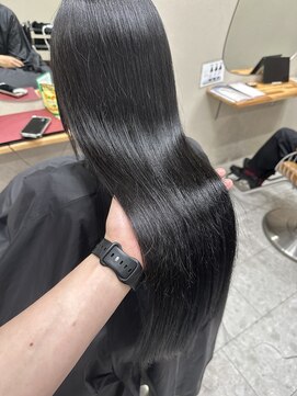 シカ 神戸三宮元町店(Cica) コリアンブラック 透明感 髪質改善 トリートメント 三ノ宮