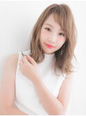 春らしい明るめアッシュベージュ