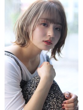 リップス デリコ(LIPS derico) 《LIPSderico》アッシュカラー×切りっぱなし外ハネボブ