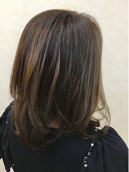 ヘアープレイス スパロウ(Hair place Sparrow)の写真/大人女性の綺麗をサポート。艶のあるキレイな髪で若々しい印象に。毎日のオシャレがもっと楽しくなる♪