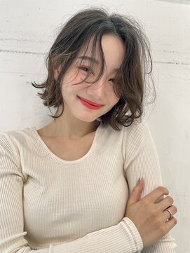 シアター 札幌大通り(THEATER) ナチュラルボブウェーブスタイル