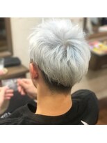 ナロー(NALLOW Bead's) *メンズ×ハイトーンカラー*ツーブロック刈り上げ*
