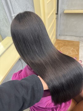 ヴェーレン(Wehlen) 最高峰艶髪ロングヘア