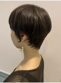 襟足長めショート