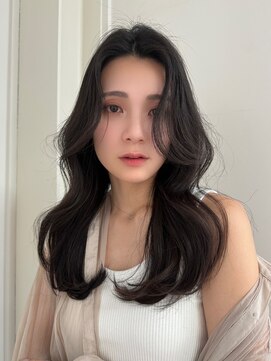 ノイズ オオサカ(NOISM) 小顔外ハネミディアムアッシュ20代30代40代くびれミディ韓国ヘア