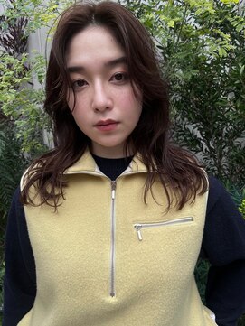 ノラ ギンザ(NORA GINZA) 20代30代/癖毛活かし/レイヤーカット