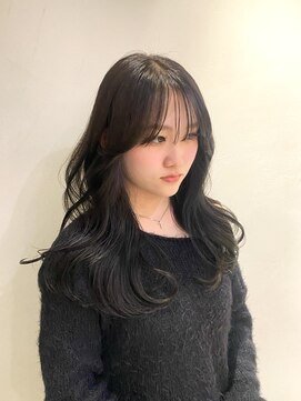 サンプラス(san+) 【マユコ】美髪ウェーブヘア小顔シースルーバングレイヤーカット