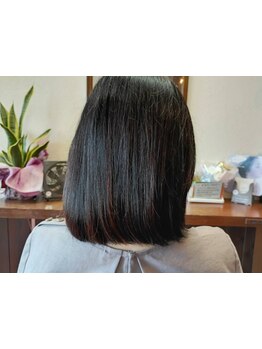 【守口市駅徒歩３分】ダメージレスにオシャレが叶う＊大人女性の髪や頭皮のお悩みしっかりとお伺いします♪