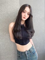 ジーナ 名駅(XENA.) 余白を埋めて美人度UP!韓国レイヤーで面長カバー