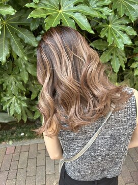 ティグルフォーヘア(TIGRE for hair) バレイヤージュ×ロブ