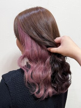 キャラ 池袋本店(CHARA) 左右アシンメトリーカラー/インナーカラーツートーン