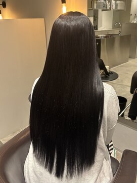 ケリーアン 太田(kelly.un) オリーブグレージュ / グレージュ / 透明感カラー