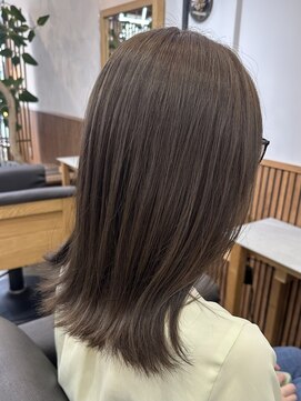 アンボス(Ambos) オリーブベージュ
