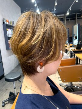 アフロート ショウナン(AFLOAT SHONAN) ふわっとショートボブ{湘南/藤沢}